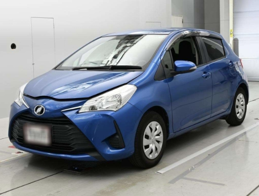  31411  TOYOTA VITZ  2017 