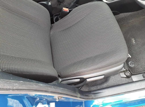  31411  TOYOTA VITZ  2017  