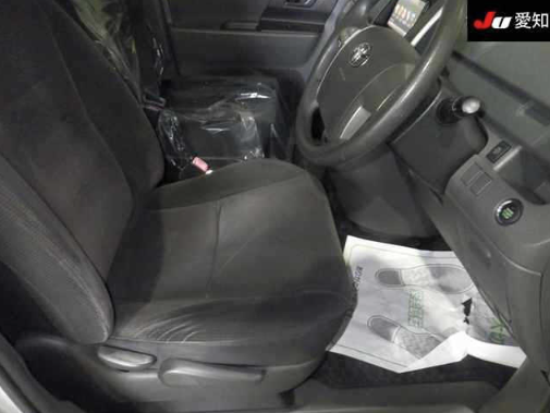  31422  TOYOTA NOAH  2009  