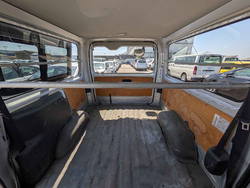  31436  TOYOTA HIACE  2017  