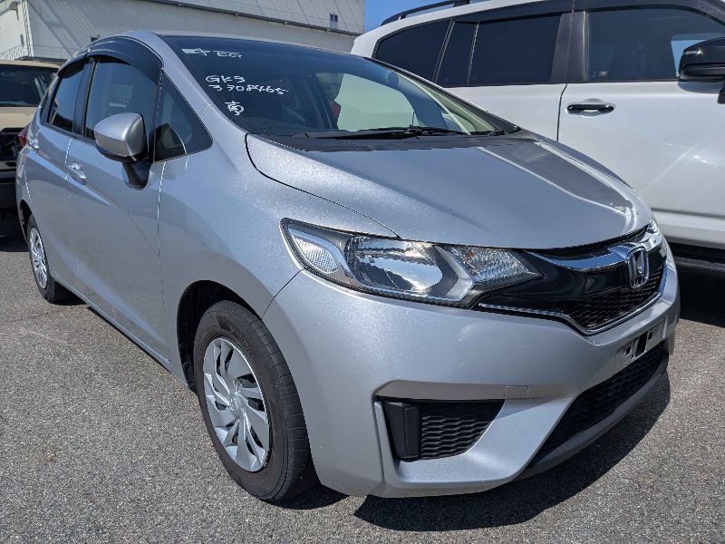  31437  HONDA FIT  2017  