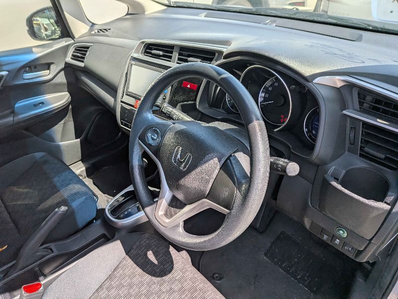  31437  HONDA FIT  2017  