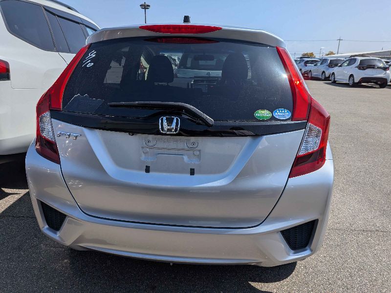  31437  HONDA FIT  2017  