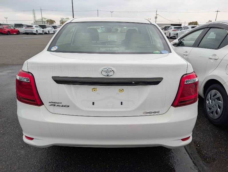  31440  TOYOTA COROLLA AXIO  2016  