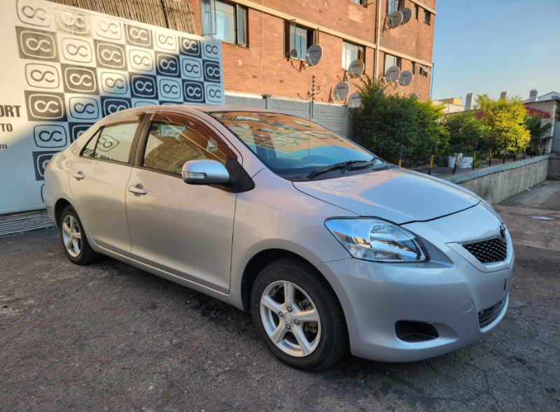  31442  TOYOTA BELTA  2009  