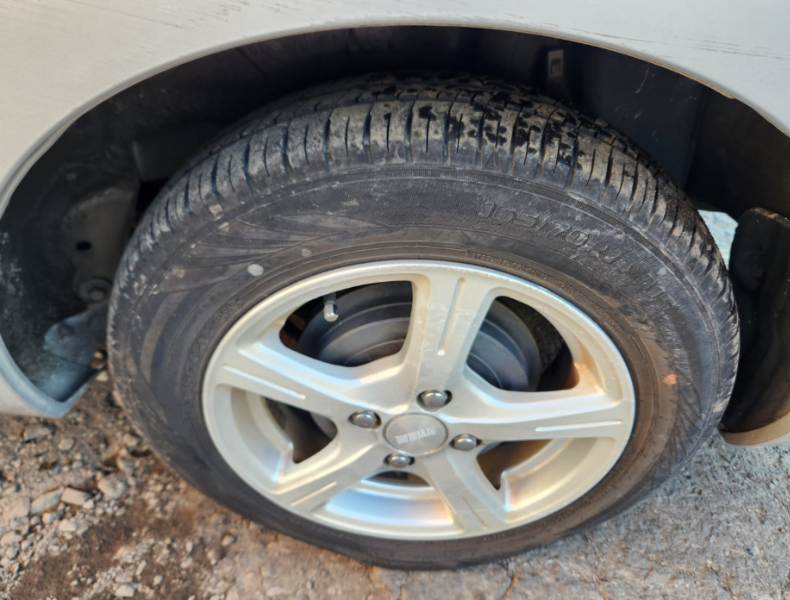  31442  TOYOTA BELTA  2009  