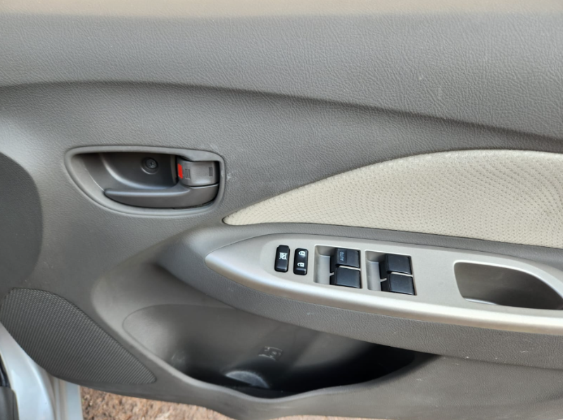  31442  TOYOTA BELTA  2009  