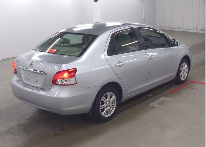  31445  TOYOTA BELTA  2010  