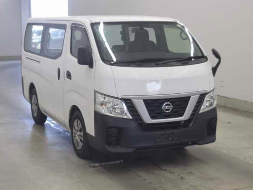  31446  NISSAN CARAVAN  2018 