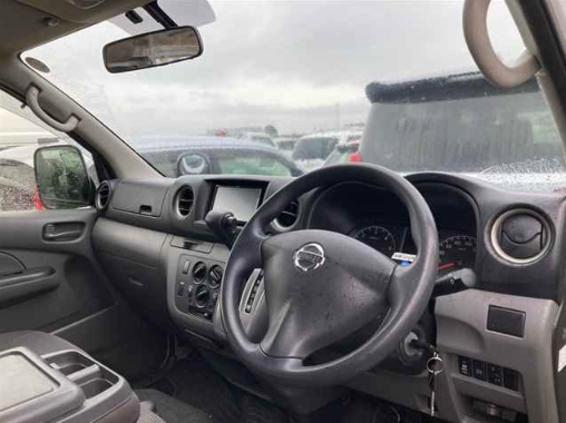  31446  NISSAN CARAVAN  2018  