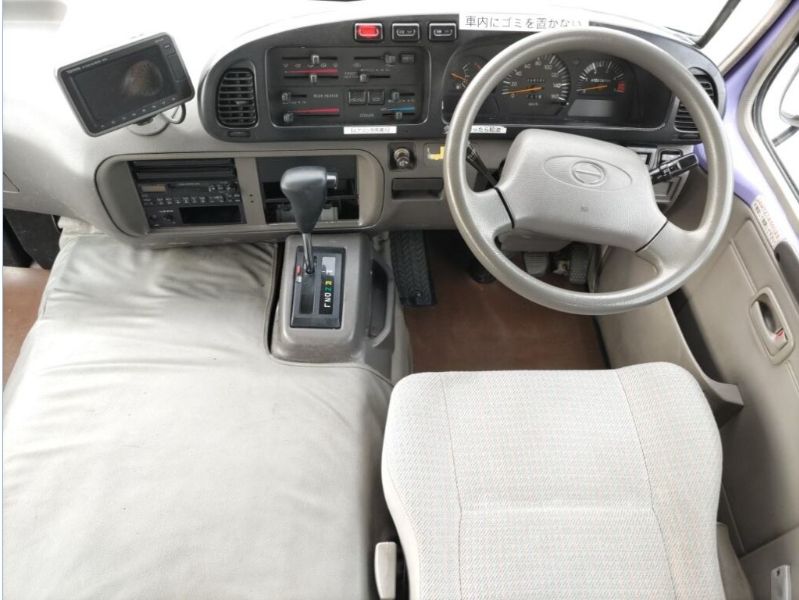  31459  HINO LIESSE BUS  2003  