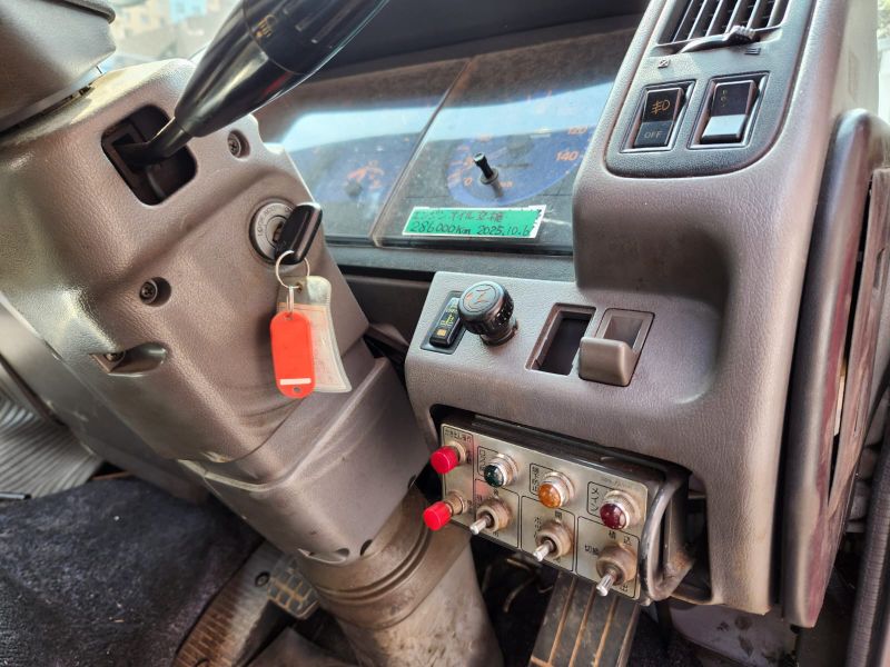  31460  HINO RANGER  1998  