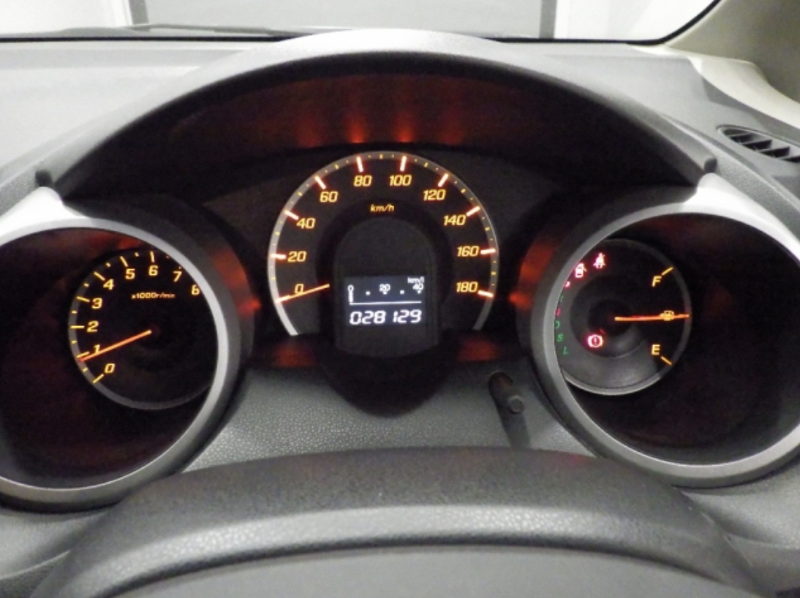  31466  HONDA FIT  2009  