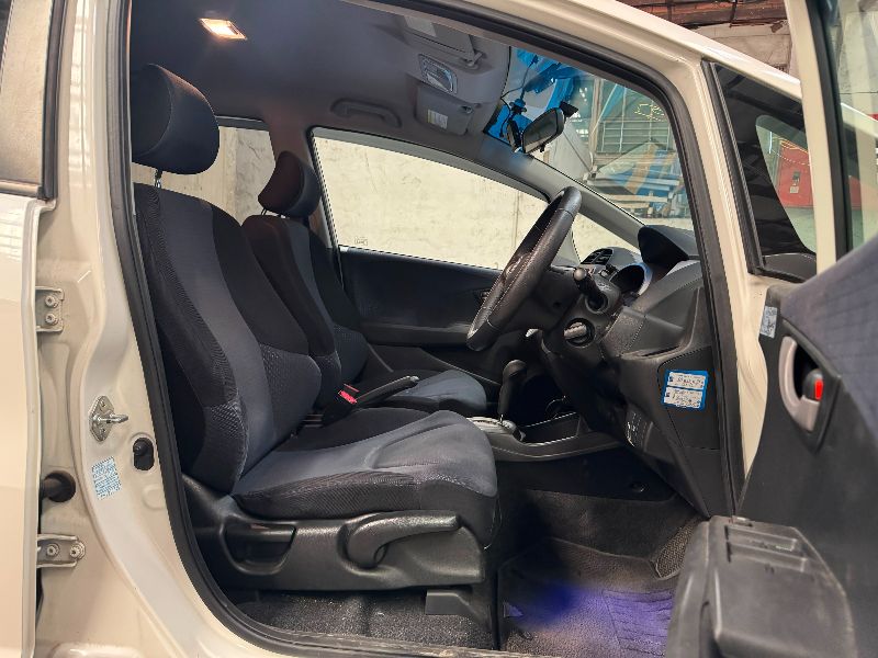  31468  HONDA FIT  2010  