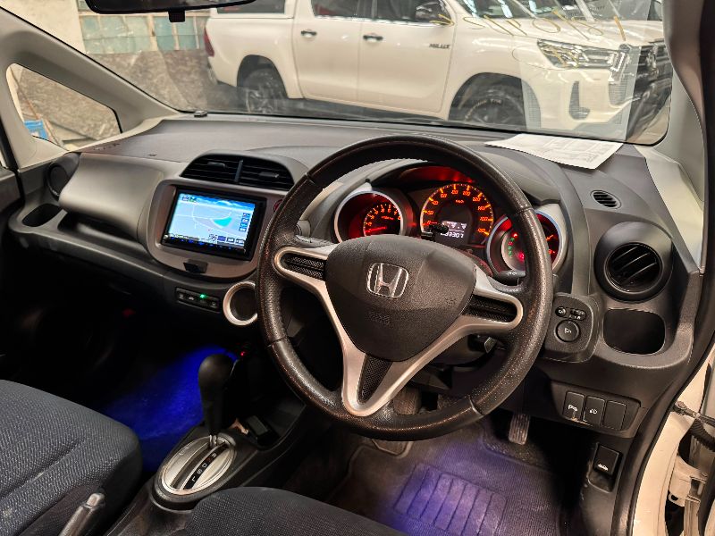  31468  HONDA FIT  2010  