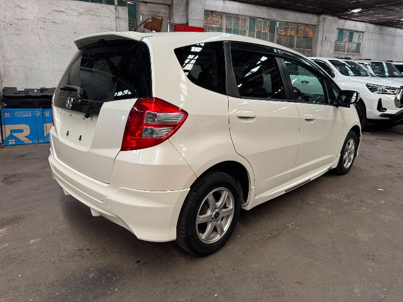  31468  HONDA FIT  2010  