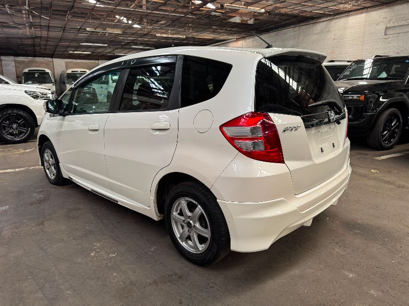  31468  HONDA FIT  2010  