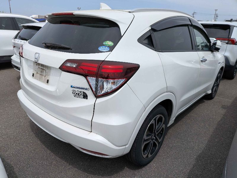  31474  HONDA VEZEL  2017  