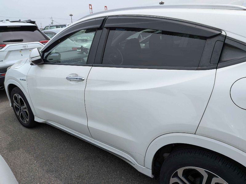  31474  HONDA VEZEL  2017  