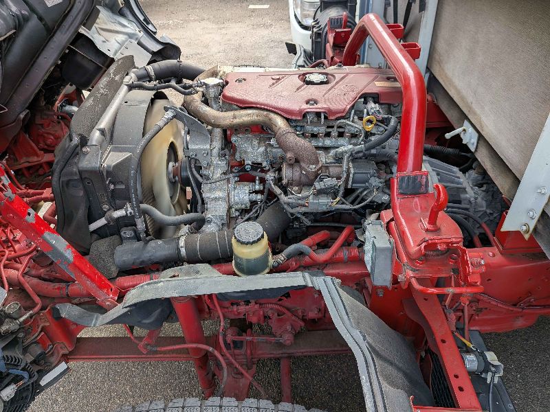  31475  HINO DUTRO  2013  