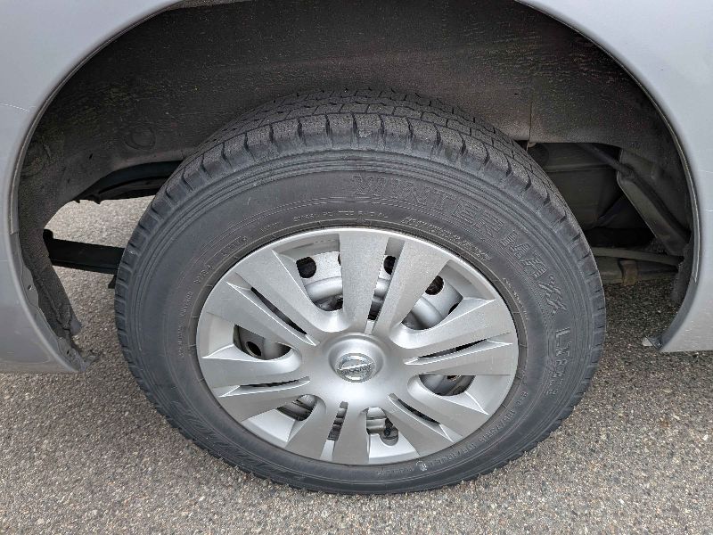  31476  NISSAN CARAVAN  2017  