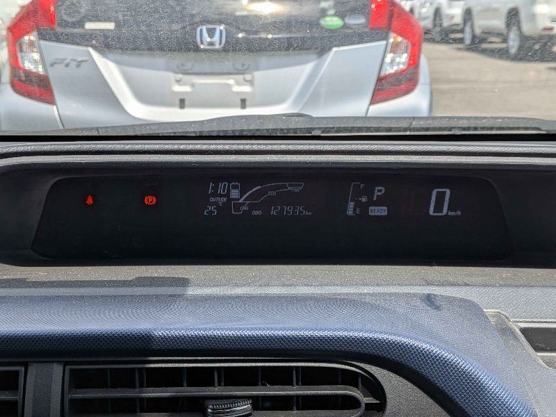  31478  TOYOTA AQUA  2017  