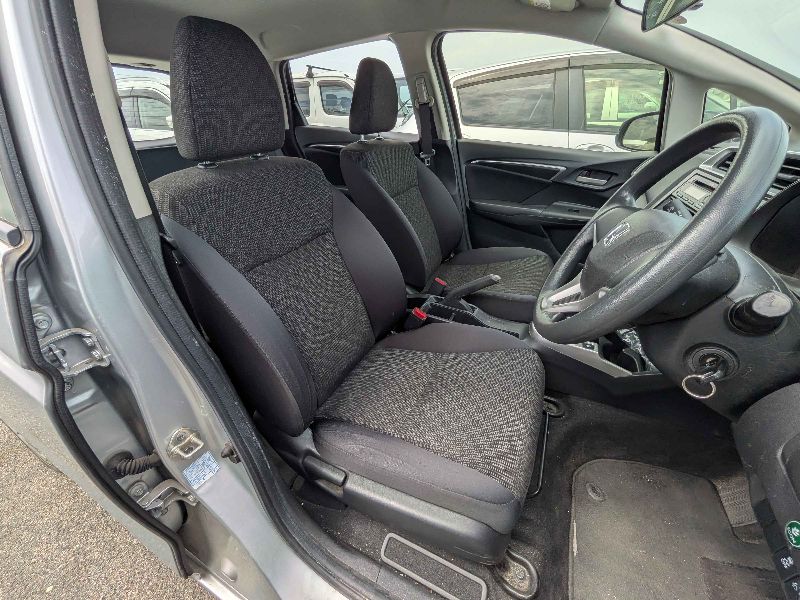  31479  HONDA FIT  2017  