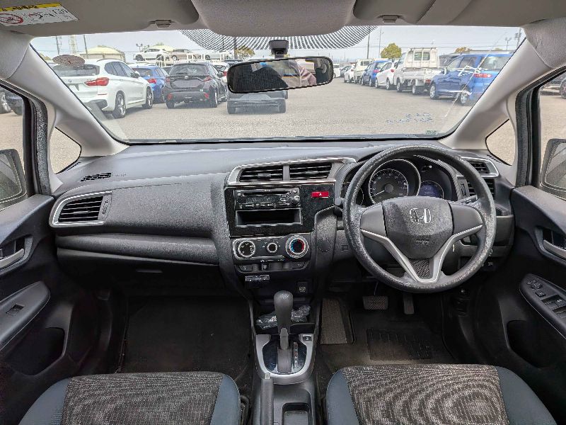  31479  HONDA FIT  2017  