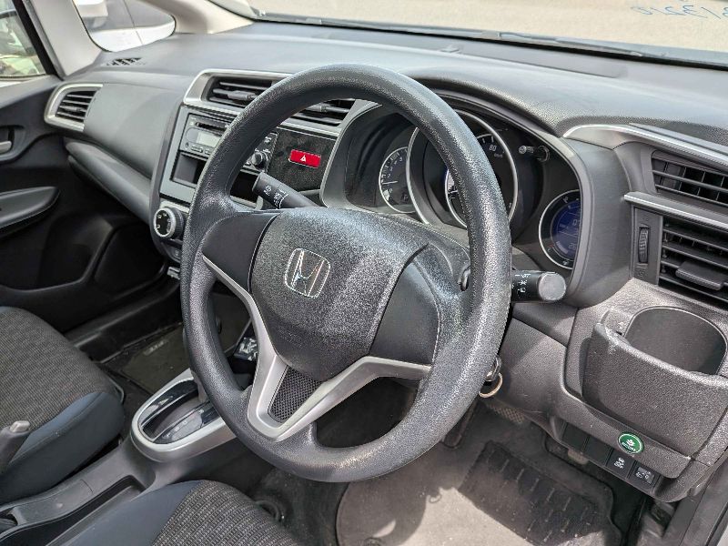  31479  HONDA FIT  2017  