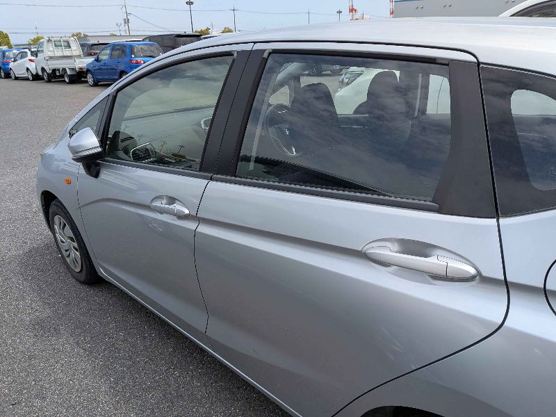  31479  HONDA FIT  2017  