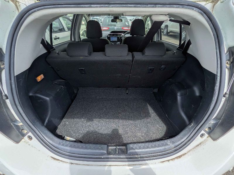  31481  TOYOTA AQUA  2018  