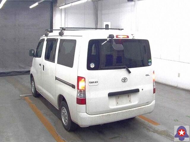  31482  TOYOTA TOWNACE  2017  