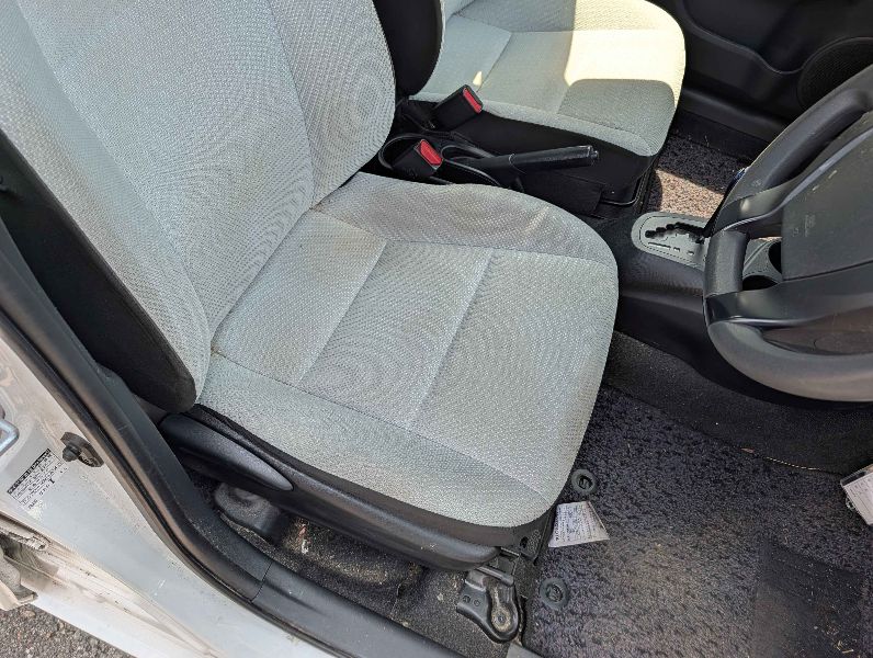  31483  TOYOTA AQUA  2017  