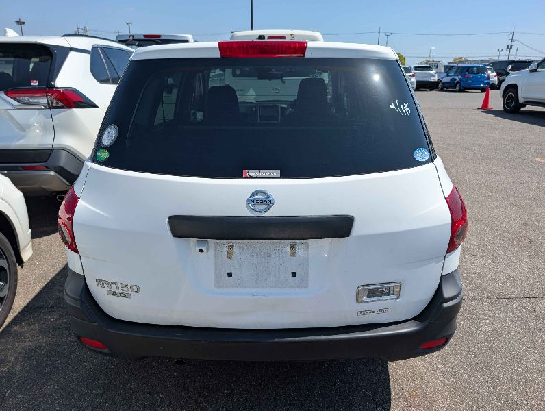 31484  NISSAN AD  2018  