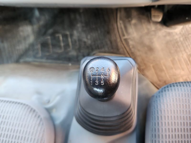  31486  TOYOTA DYNA  2015  