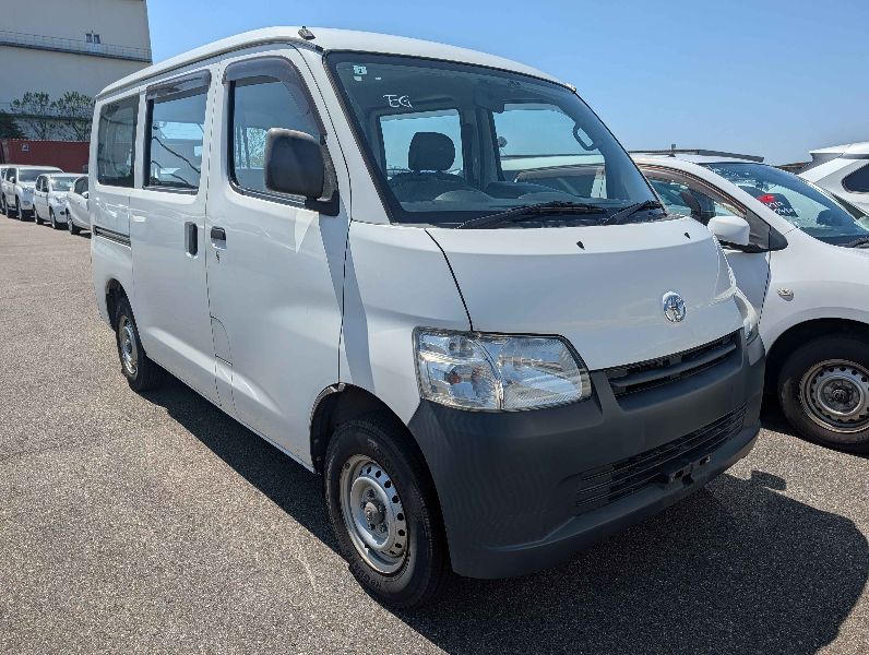  31490  TOYOTA TOWNACE  2018 