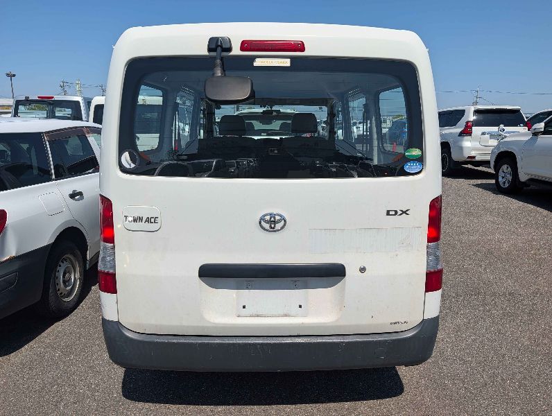  31490  TOYOTA TOWNACE  2018  