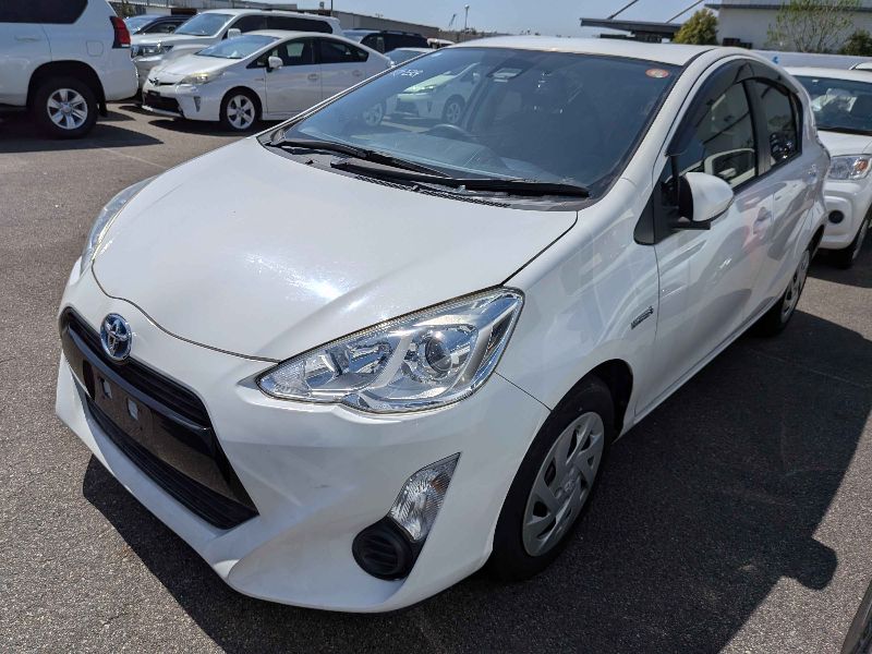  31491  TOYOTA AQUA  2017  