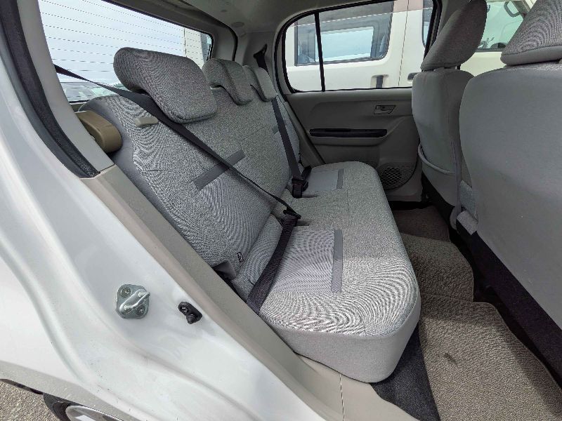  31493  TOYOTA PASSO  2017  