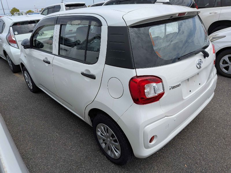  31493  TOYOTA PASSO  2017  