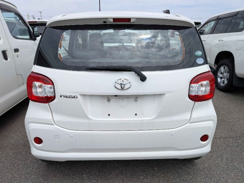  31493  TOYOTA PASSO  2017  