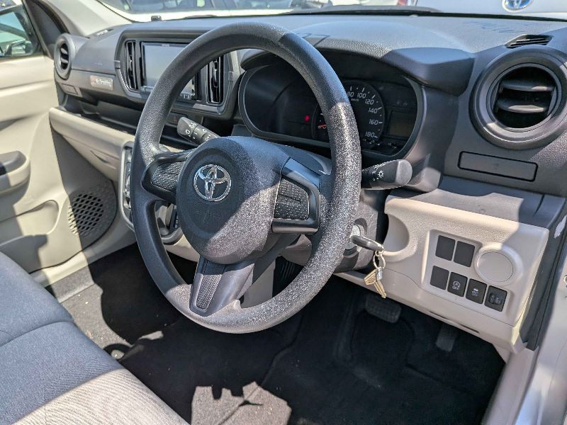  31494  TOYOTA PASSO  2017  