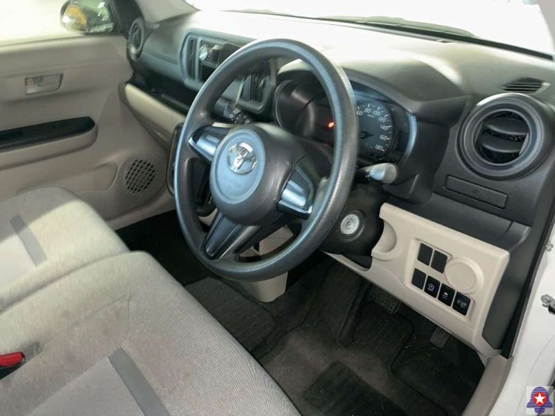  31495  TOYOTA PASSO  2017  