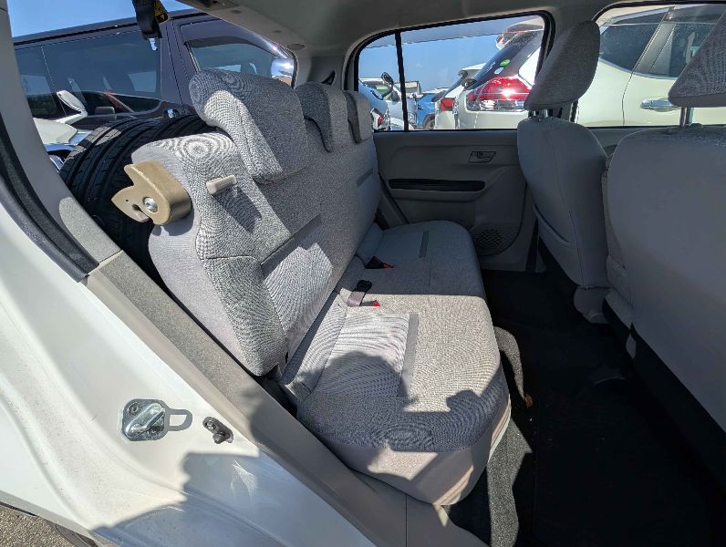  31495  TOYOTA PASSO  2017  