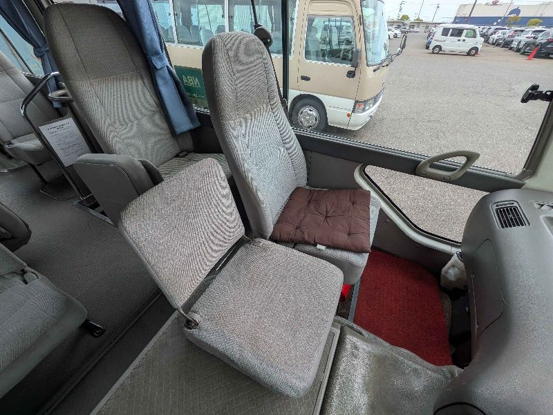  31497  TOYOTA COASTER  2003  