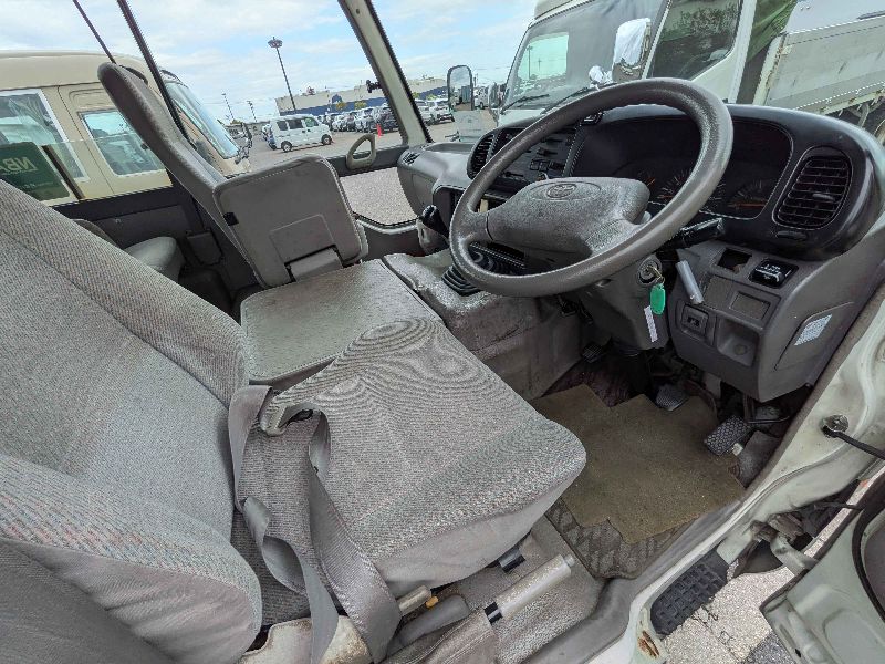  31497  TOYOTA COASTER  2003  