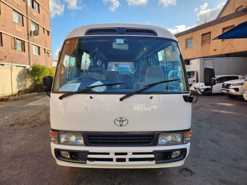  31497  TOYOTA COASTER  2003  