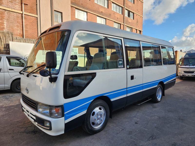  31497  TOYOTA COASTER  2003  