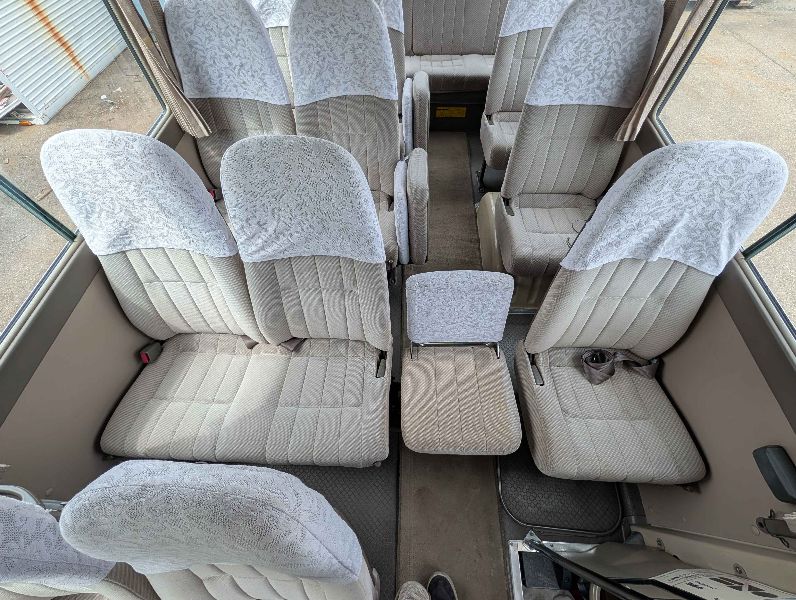  31498  TOYOTA COASTER  2000  