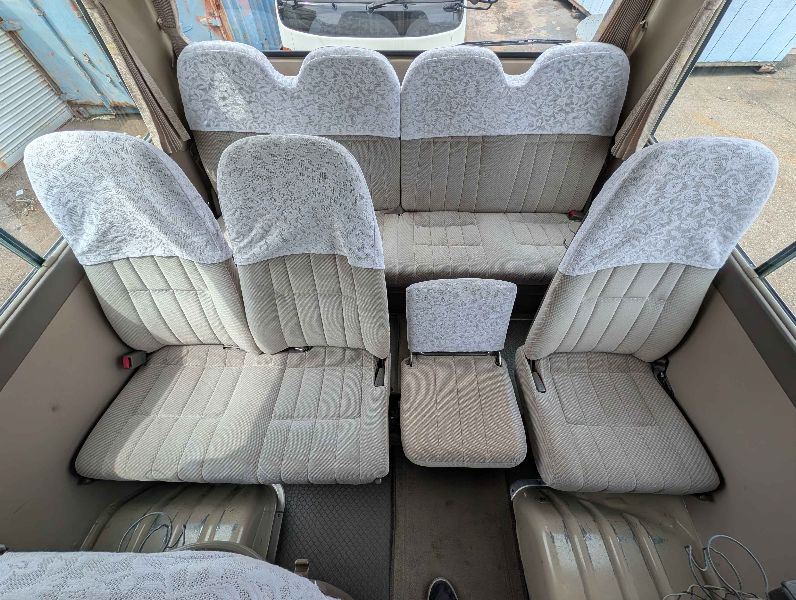  31498  TOYOTA COASTER  2000  